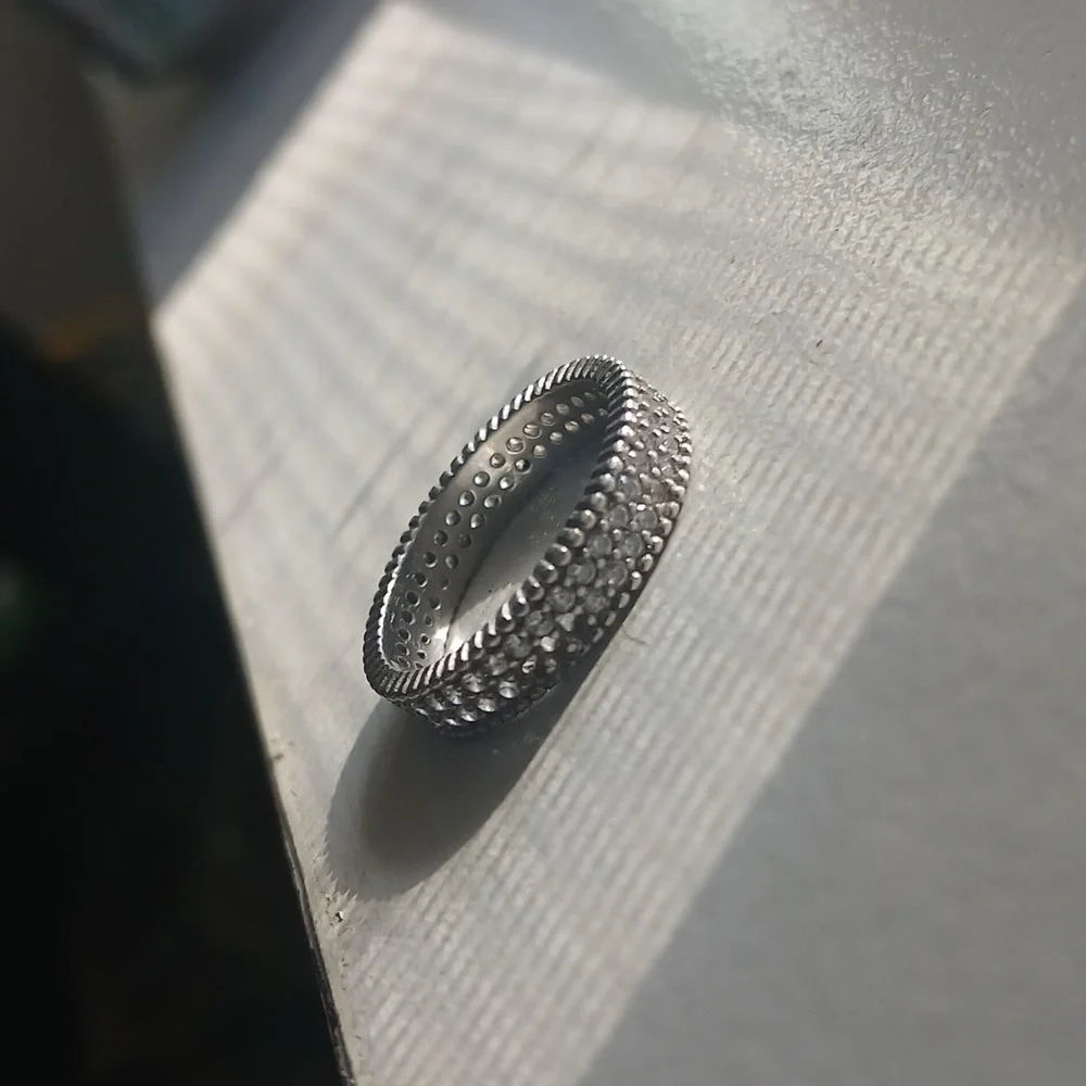 Sterling Diamond Band Unique Edge Vintage Sparkly 5.5